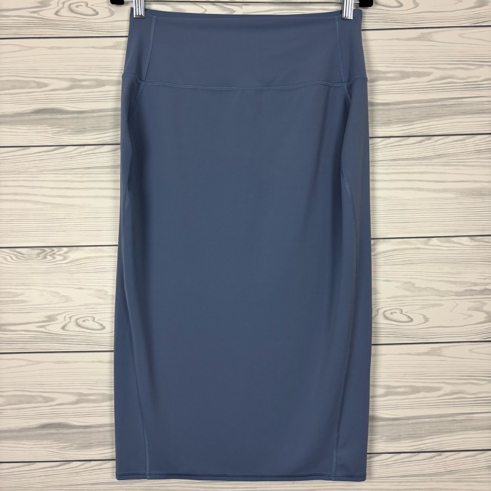 Lululemon Nulu Slim-Fit High-Rise Skirt Iron Blue Size 12 - Picture 3 of 7
